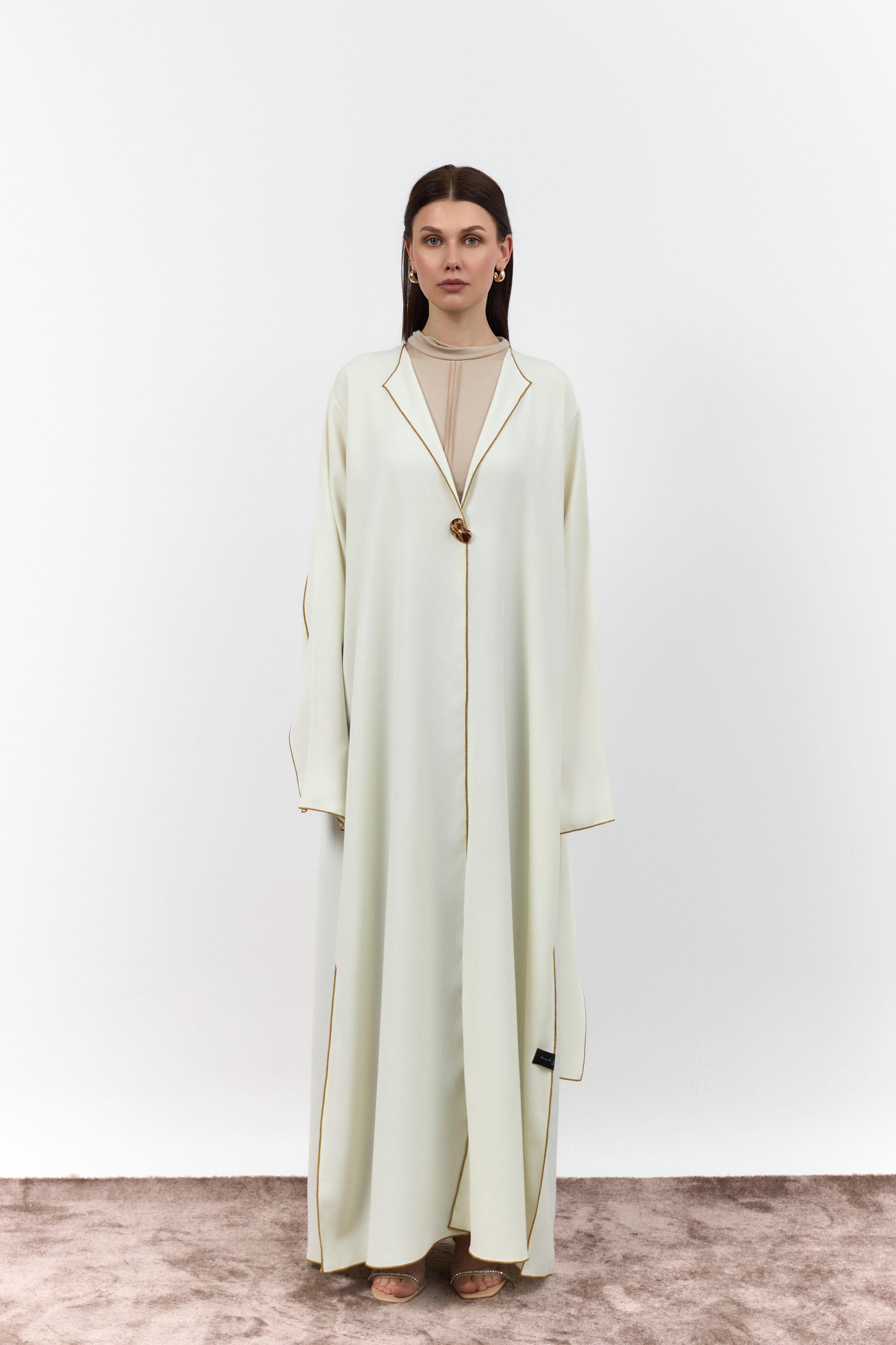 The Kobe Abaya